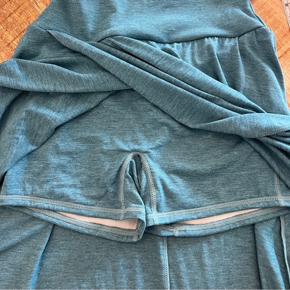 Halara NWT High Waisted Wrap Athletic Skort Maxi Skirt Built-In Shorts S - Picture 9 of 9